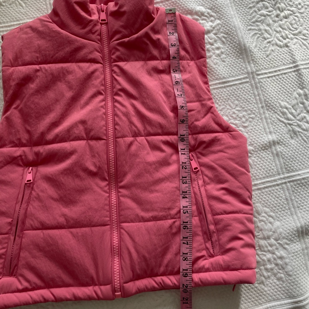 💕HYFVE Full Zip Puffer Vest Bubblegum/Barbie Pink Crop Small - Picture 9 of 9